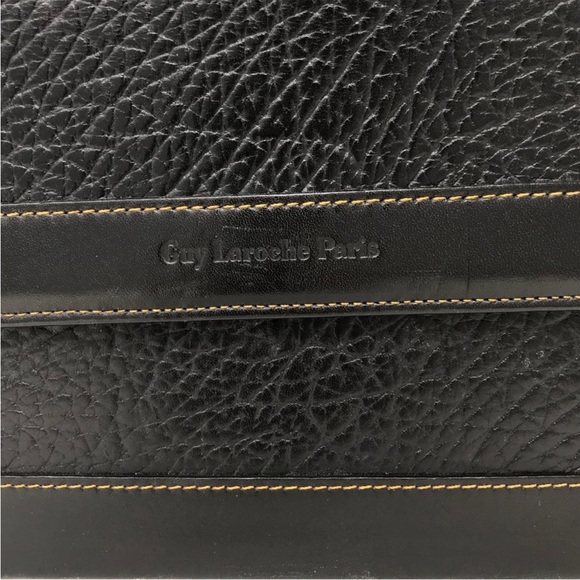 Guy Laroche Paris Large Textured Leather Travel Planner Wallet - Picture 6 of 16